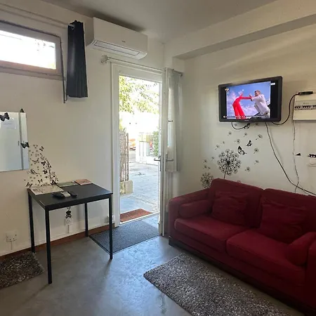Cosy, Quartier Et Rue Calme Appartement *