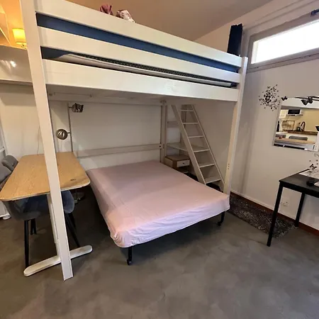 Cosy, Quartier Et Rue Calme Appartement